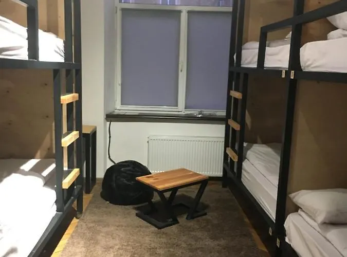 21/9 Baker Street * Львов